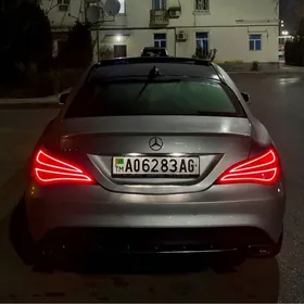 Mercedes-Benz CLA 2013