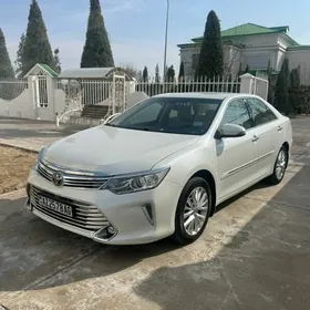 Toyota Camry 2016