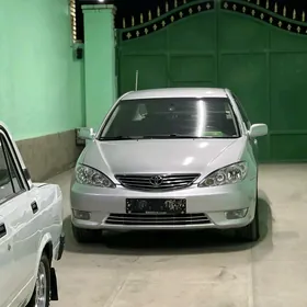 Toyota Camry 2005