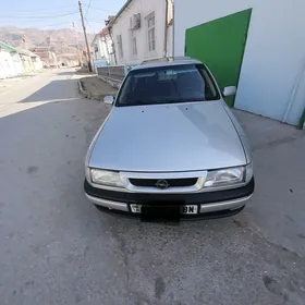 Opel Vectra 1993