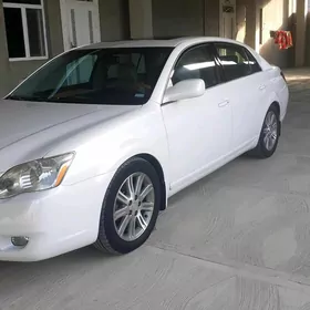 Toyota Avalon 2005