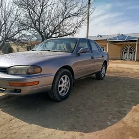 Toyota Camry 1993