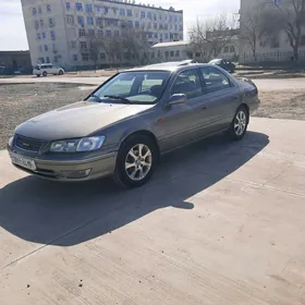 Toyota Camry 1998