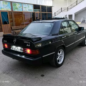 Mercedes-Benz 190E 1987