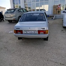 Lada 21099 2000