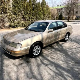 Toyota Avalon 1996