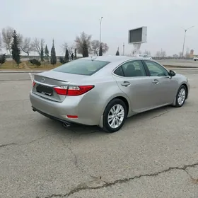 Lexus ES 350 2015