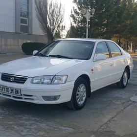 Toyota Camry 1997