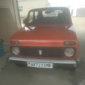 Lada Niva 1985