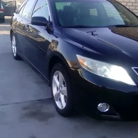 Toyota Camry 2011