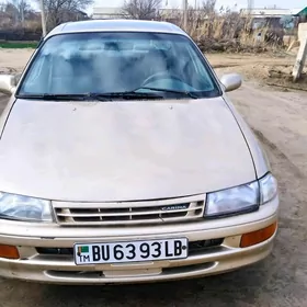 Toyota Carina 1993