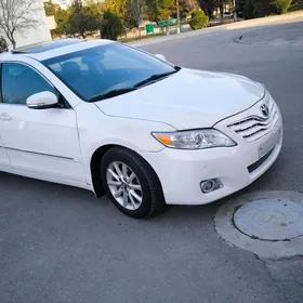 Toyota Camry 2010