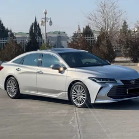 Toyota Avalon 2019