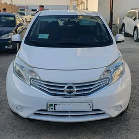 Nissan Versa 2019