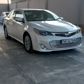 Toyota Avalon 2013