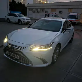 Lexus ES 350 2020