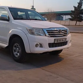 Toyota Hilux 2010