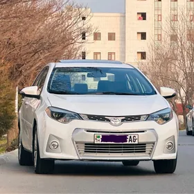 Toyota Corolla 2015