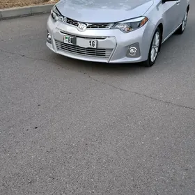 Toyota Corolla 2015