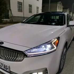 Kia Cadenza 2017