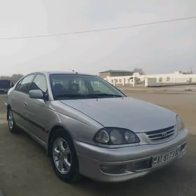 Toyota Avensis 2001