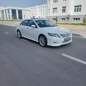 Toyota Camry 2011