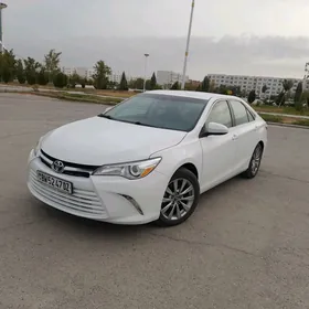 Toyota Camry 2015