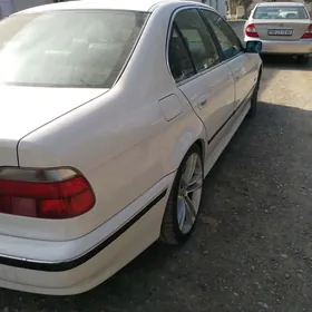 BMW E39 1999