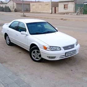 Toyota Camry 2000