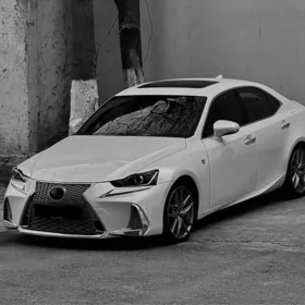 Lexus IS 350 2019