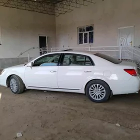 Toyota Avalon 2005