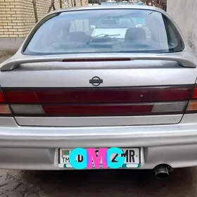 Nissan Cefiro 1996