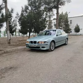 BMW E39 1999