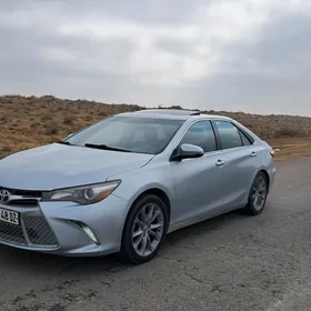 Toyota Camry 2015