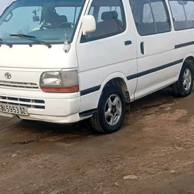 Toyota Hiace 1995