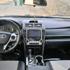 Toyota Camry 2012