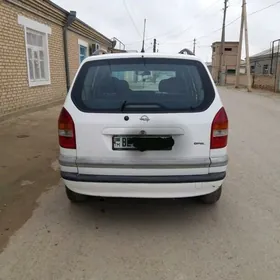 Opel Zafira 1999