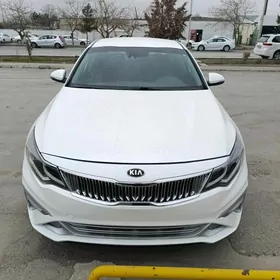 Kia Optima 2020