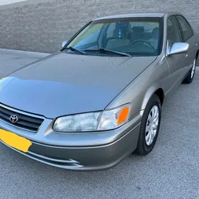 Toyota Camry 2000