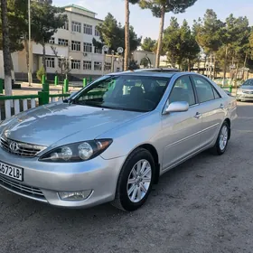 Toyota Camry 2005