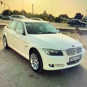 BMW 328 2010