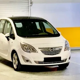 Opel Astra 2014