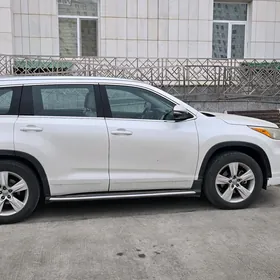 Toyota Highlander 2015