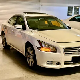 Nissan Maxima 2013