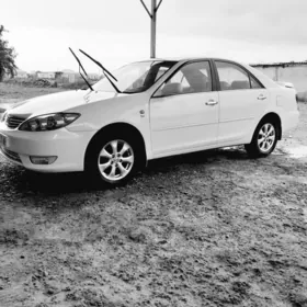 Toyota Camry 2005