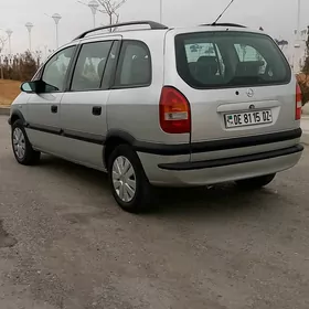 Opel Zafira 2002