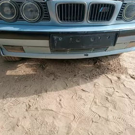 BMW e34 öñ bamper