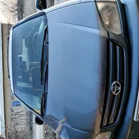 Toyota Sienna 2000