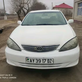 Toyota Camry 2003