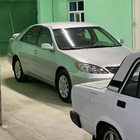 Toyota Camry 2005